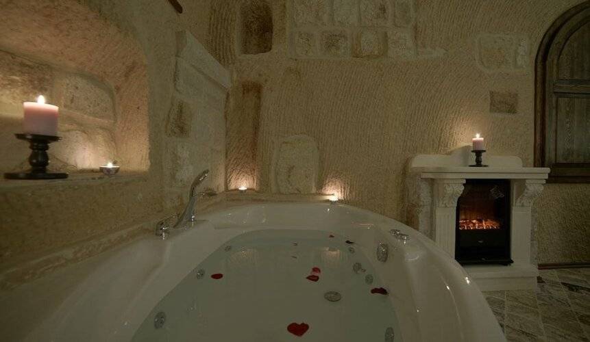 Arte Cave Hotel
