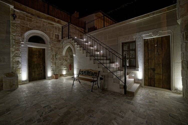 Arte Cave Hotel