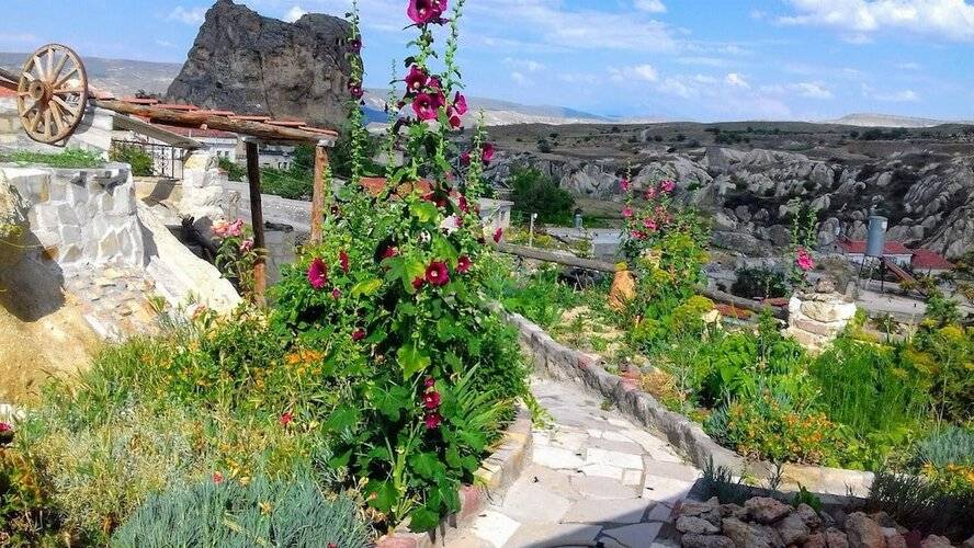 Aziz Cave Hotel