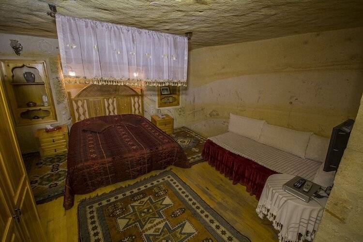 Assiana Cave House
