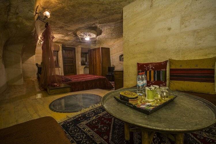 Assiana Cave House