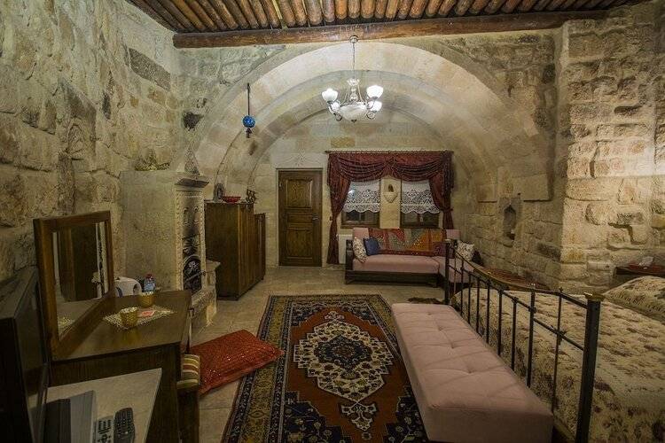 Assiana Cave House