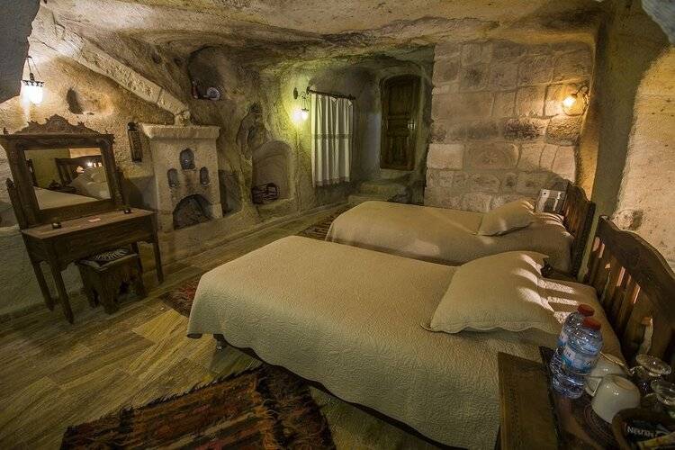 Assiana Cave House