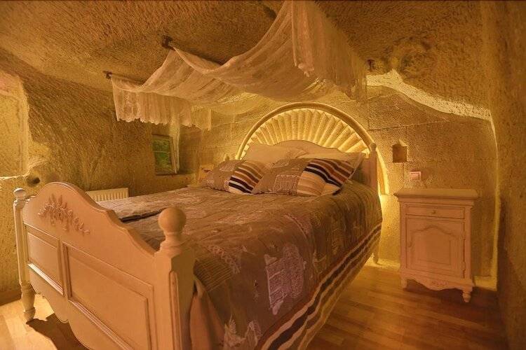 Iris Cave Cappadocia