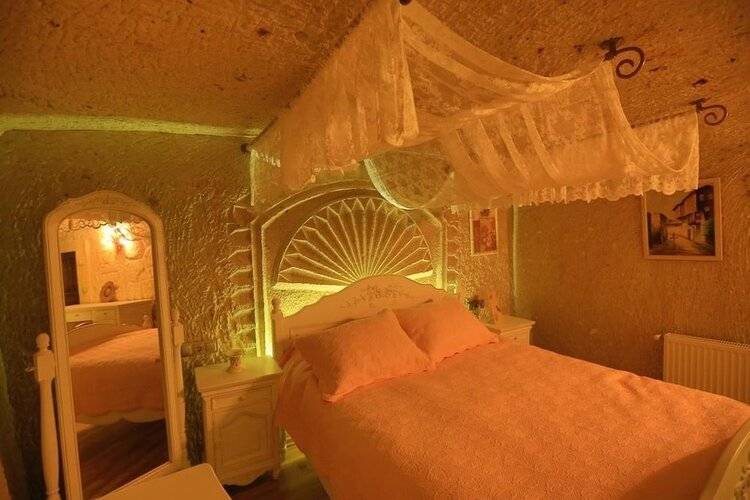Iris Cave Cappadocia