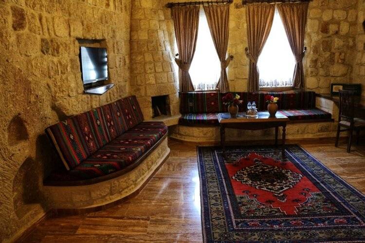 Kemerhan Hotel & Cave Suites