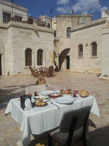 Crassus Cave Hotel