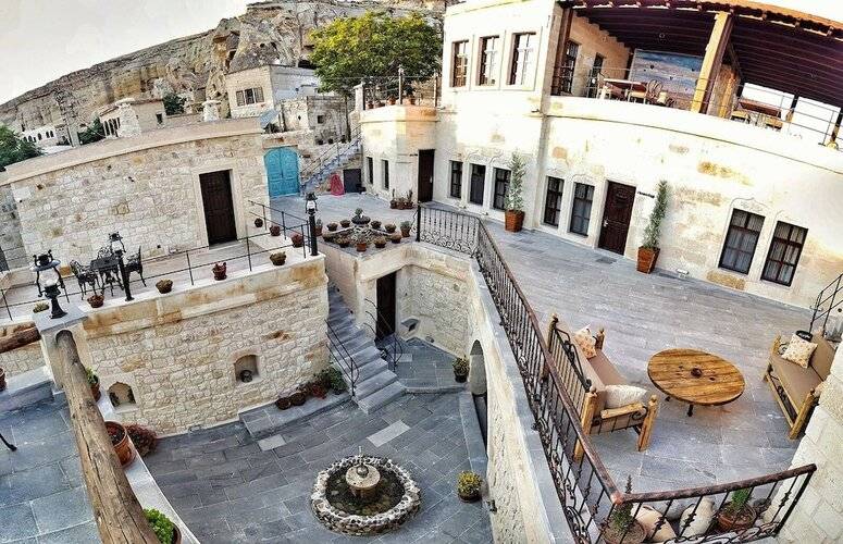 Elysion Cave Suites