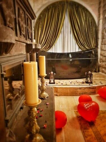 Elysion Cave Suites