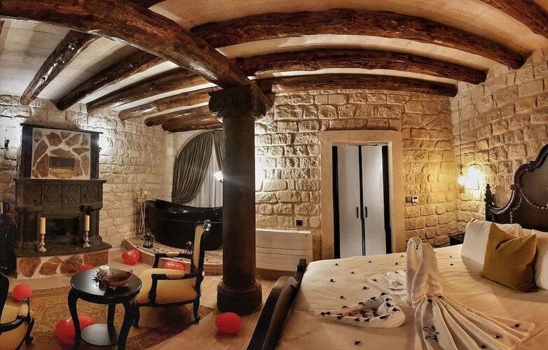 Elysion Cave Suites