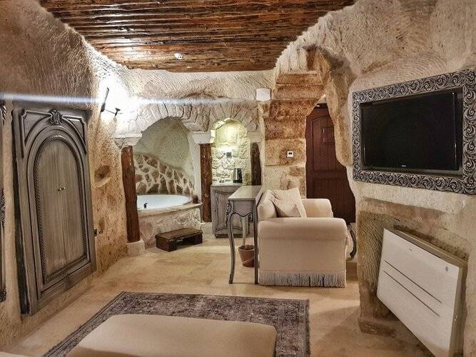 Elysion Cave Suites