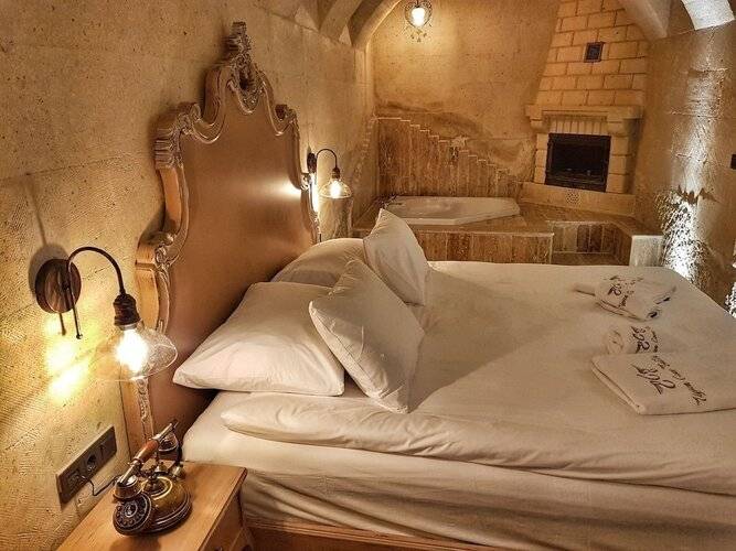 Elysion Cave Suites