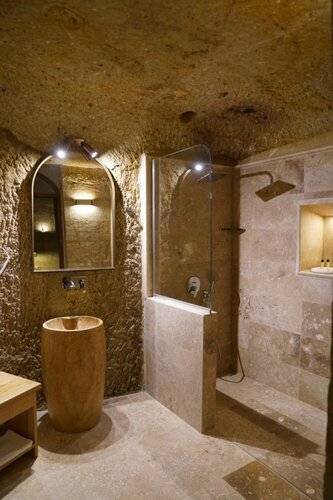 Evanthia Cave Suites