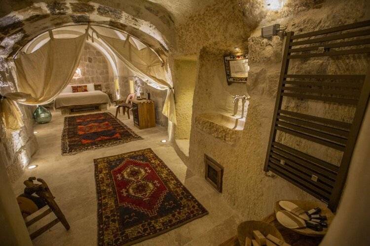 Doda Artisanal Cave