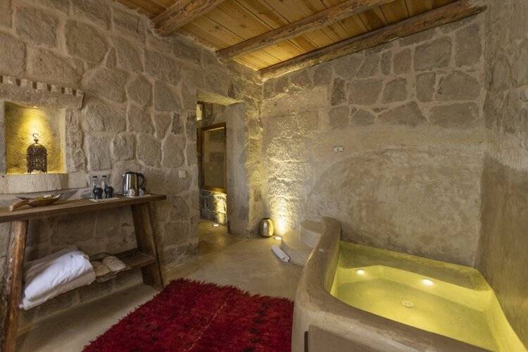Doda Artisanal Cave