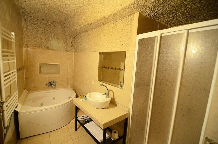 Gedik Cave Hotel