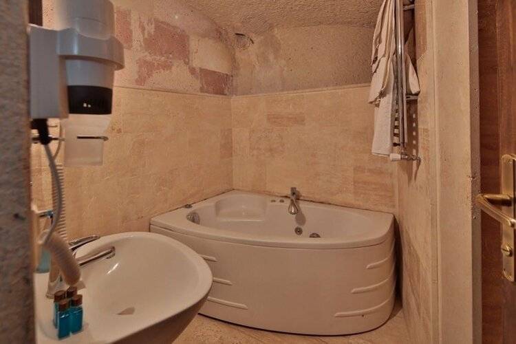 Goreme Palace Cave Suite