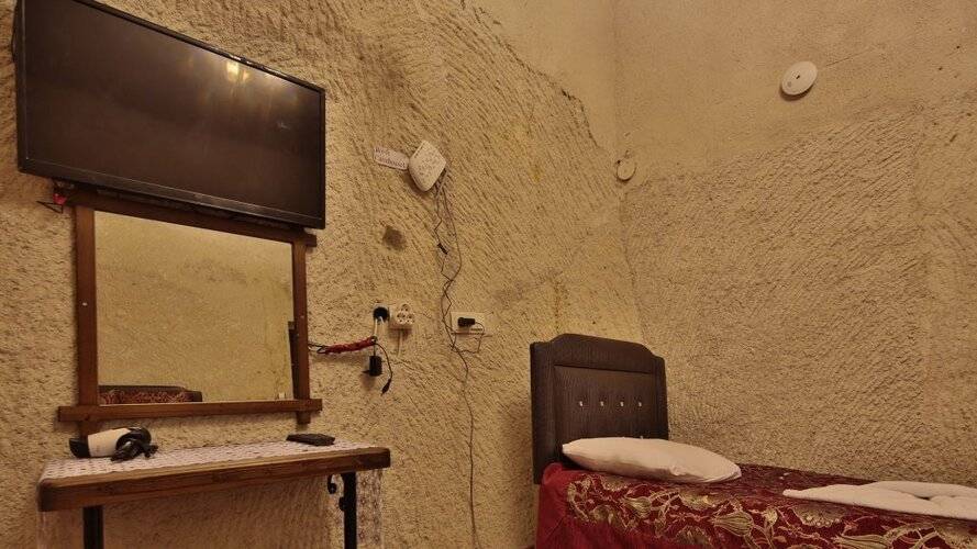 Goreme Valley Cave House