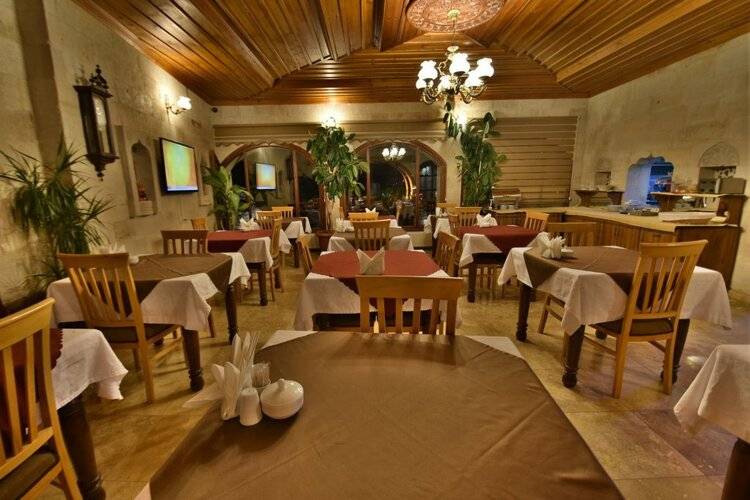 Harman Cave Hotel