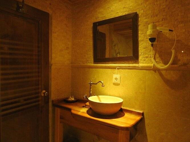 Heybe Hotel