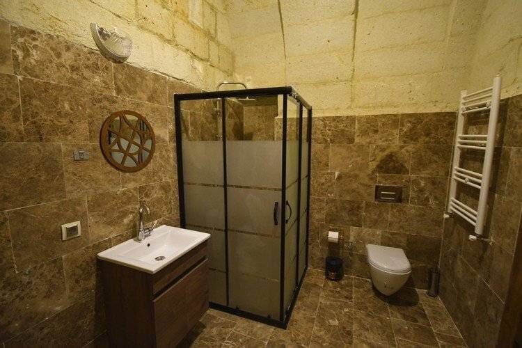 Lavinia Cappadocia