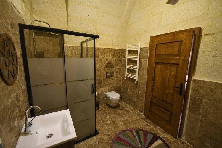 Lavinia Cappadocia