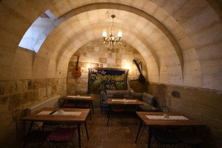 Lavinia Cappadocia
