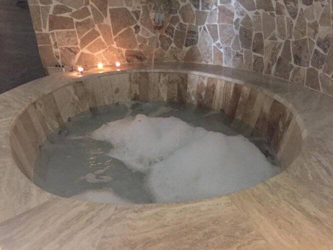 Oread Cave Suites
