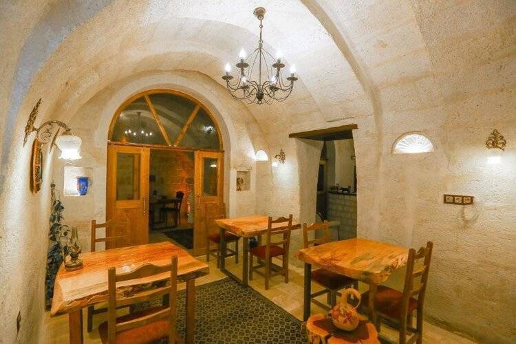 Oread Cave Suites