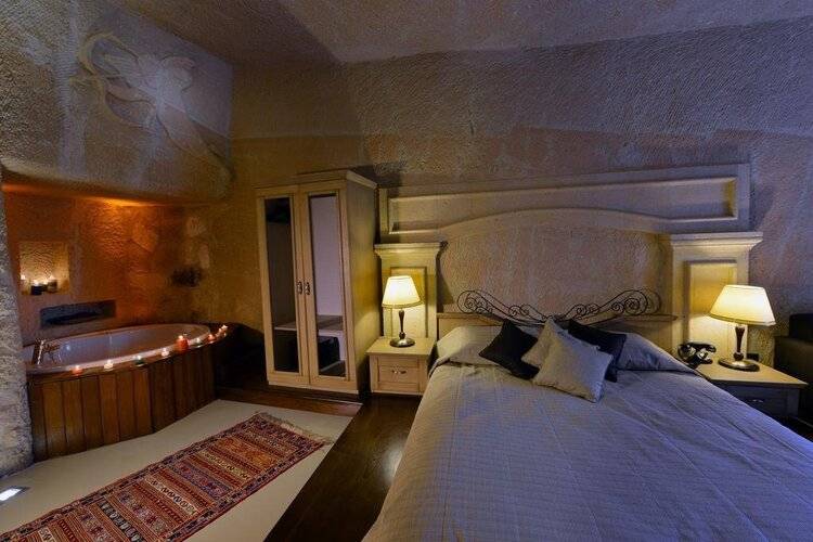 Sunak Cave Hotel