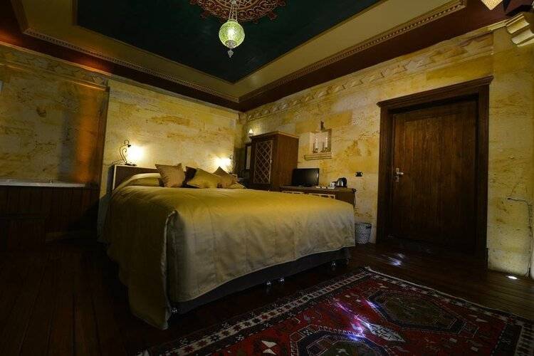 Sunak Cave Hotel