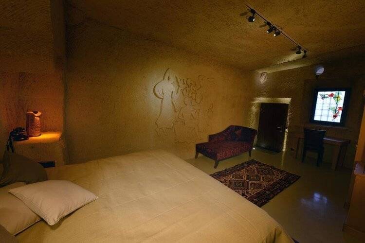 Sunak Cave Hotel