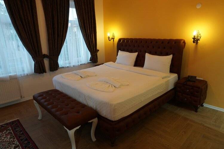 The Red Horse Hotel