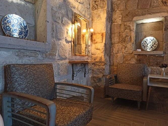 The Red Horse Hotel