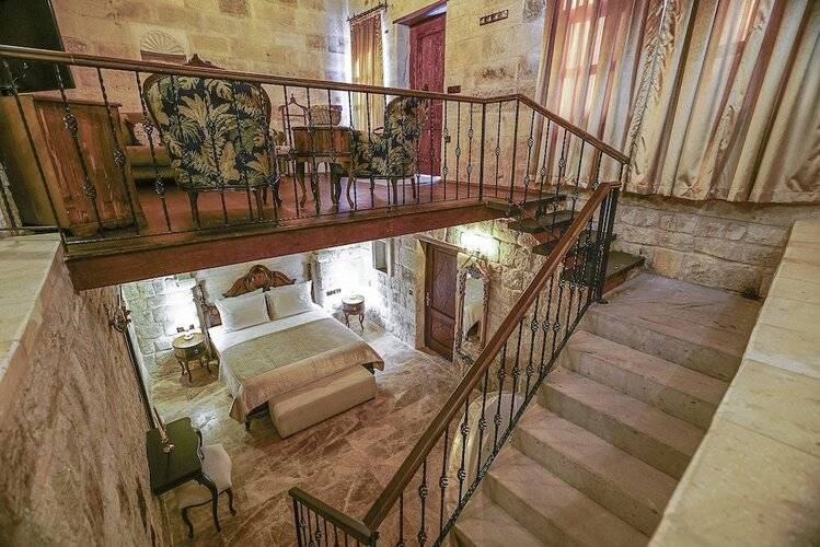 Zeydem Suites