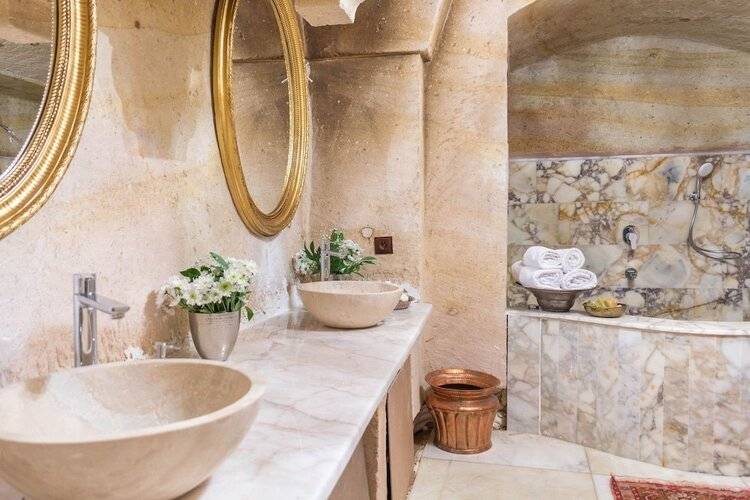 Zeydem Suites