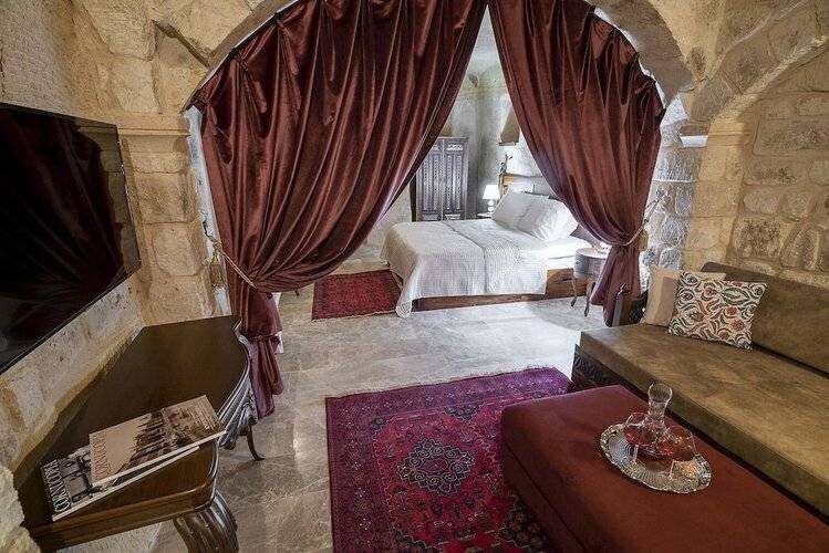 Zeydem Suites