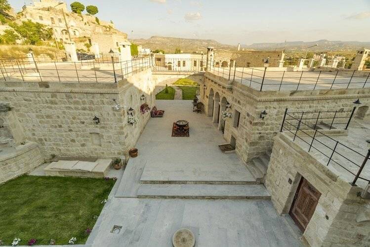 Zeydem Suites