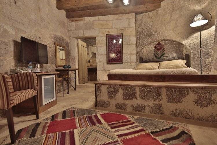 Tekkaya Cave Hotel