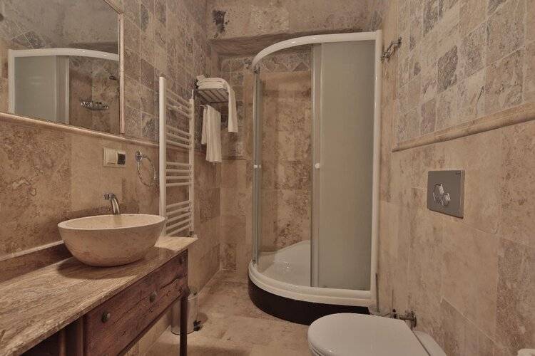 Tekkaya Cave Hotel