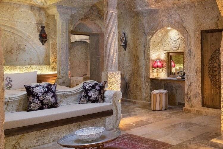 Kayata Cave Suites