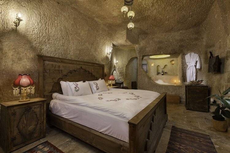 Kayata Cave Suites
