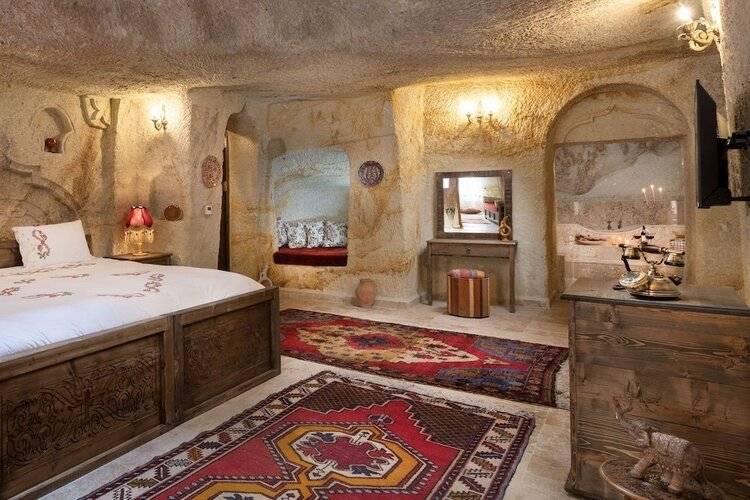 Kayata Cave Suites