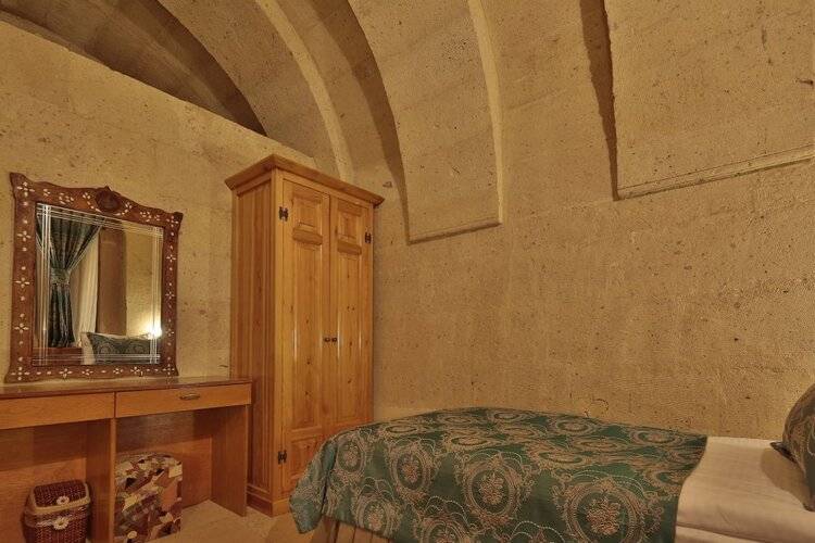 Walnut House