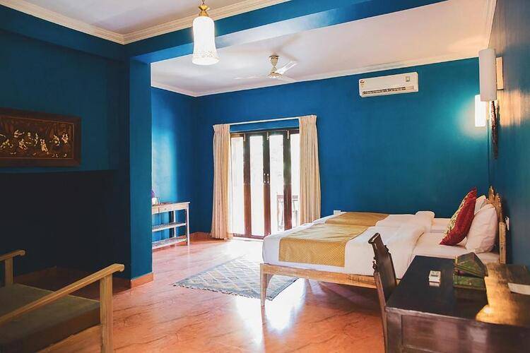 Justa Morjim Beach Resort Goa