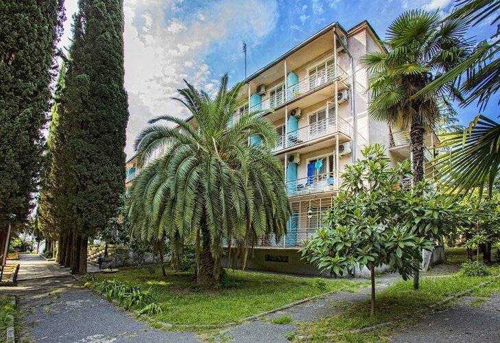 Imeni Chelyskintsev Hotel