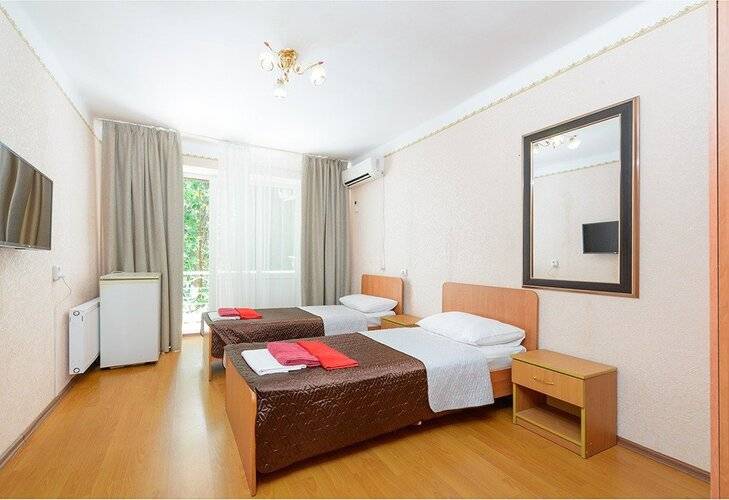 Imeni Chelyskintsev Hotel