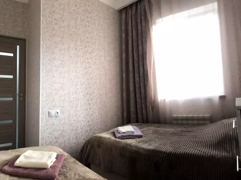 Edgars Apart (Adults Only 26+)