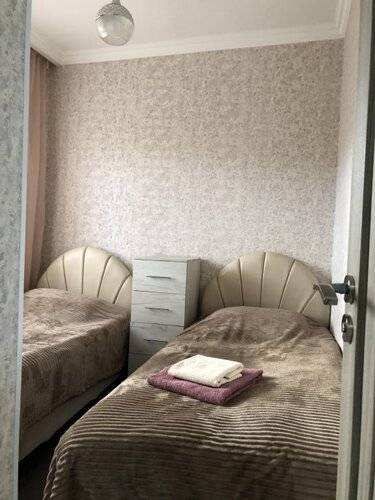 Edgars Apart (Adults Only 26+)