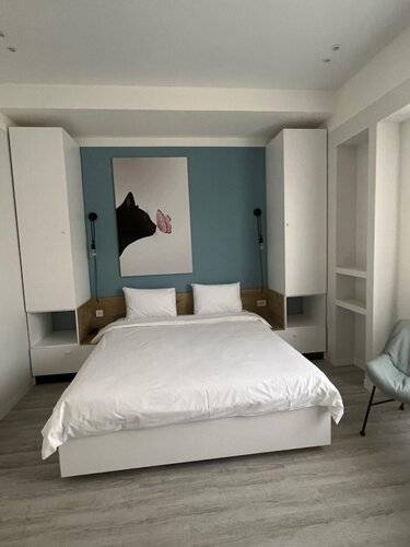 Sweet Home Apartments 57